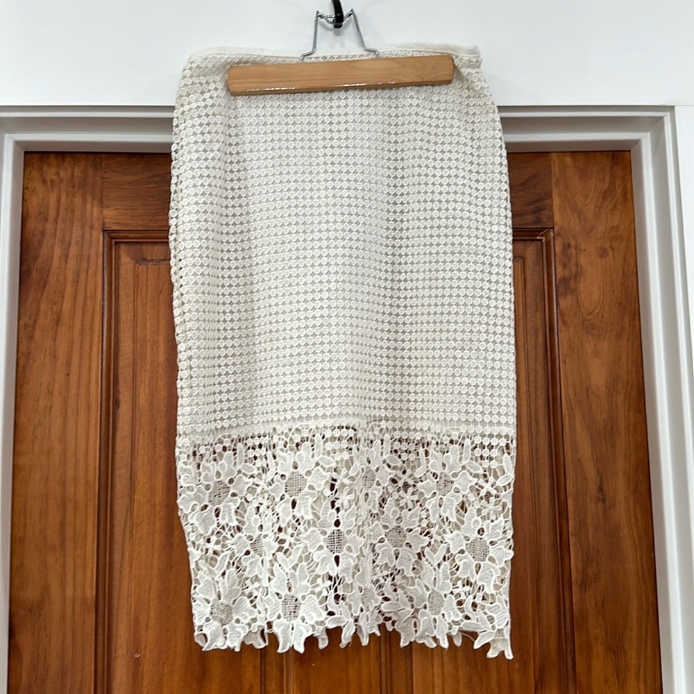 Astr Skirt